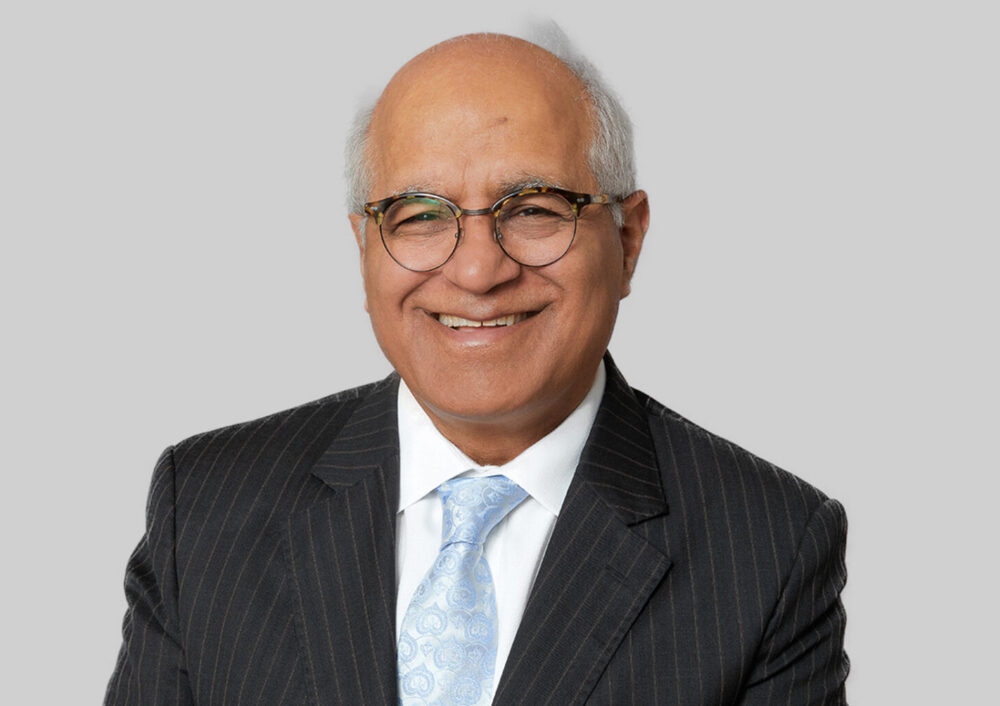 Dr Ahuja e1748351366618