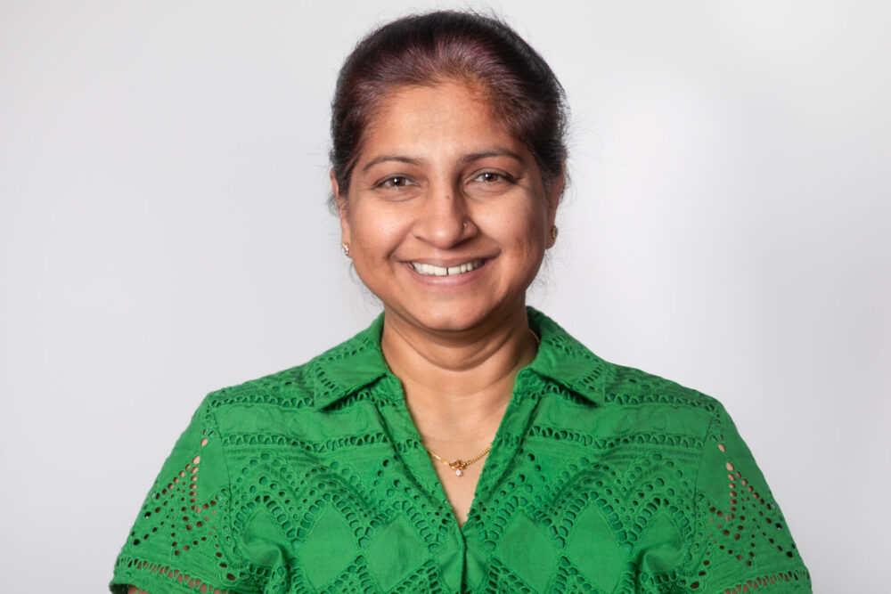 Dr Nanda Joshi